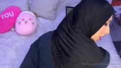 Penelope Woods – Hijab Stepsister’s Backdoor POV Passion